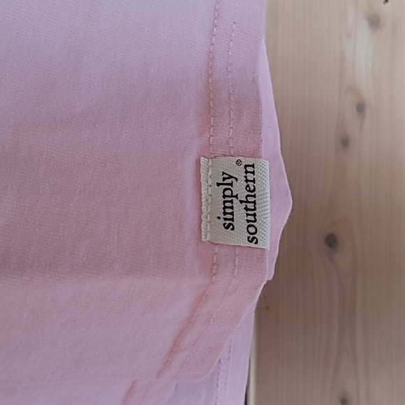Simply Southern Short-Sleeve Top, Size XL, Baby Pink, Sunflowers, Lake, Canoe - Picture 2 of 7